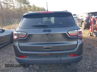 2020 Jeep Compass Latitude w/Sun/Safety Pkg with VIN 3C4NJCBB9LT236530, listed as a IAAI auction lot 41516261 with 67,158 mi miles. Bid and sale history available at carsss.com. Image 16.