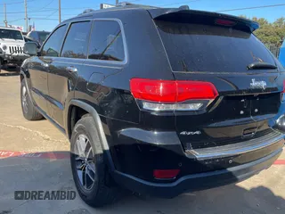 2017 Jeep Grand Cherokee Limited with VIN 1C4RJFBGXHC764210, listed as a Copart auction lot 84187054 with 179,762 mi miles and Clean title. Bid and sale history available at DreamBid. Image 3.