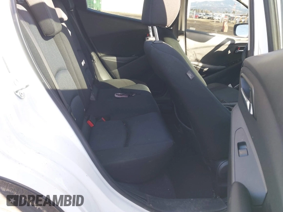 2016 Scion iA z VIN 3MYDLBZV2GY107457, wystawiony jako IAAI lot #38939578 z przebiegiem 99 928 mil mil oraz . Historia ofert i sprzedaży dostępna na DreamBid. Obrazek 8.