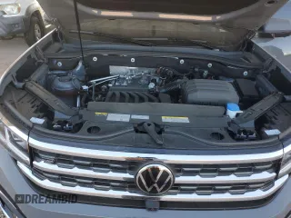 2023 Volkswagen Atlas SEL Premium R-Line z VIN 1V2FE2CA4PC224679, wystawiony jako Copart lot #83774634 z przebiegiem 5 661 mil mil oraz Szkoda całkowita • Salvage title. Historia ofert i sprzedaży dostępna na DreamBid. Obrazek 14.