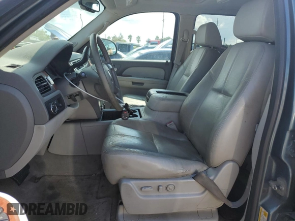 2008 GMC Yukon SLT w/4SB with VIN 1GKFC13078R184027, listed as a Copart auction lot 73635254 with 195,030 mi miles and Salvage Title. Bid and sale history available at carsss.com. Image 7.
