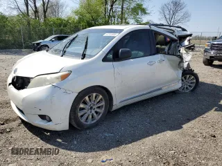 2014 Toyota Sienna XLE z VIN 5TDYK3DC2ES420382, wystawiony jako Copart lot #54761895 z przebiegiem 207 249 mil mil oraz Szkoda całkowita • Salvage title. Historia ofert i sprzedaży dostępna na DreamBid. Obrazek 1.