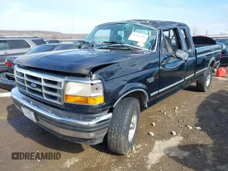 1994 Ford F-150 with VIN 1FTEX14H3RKB39712, listed as a IAAI auction lot 41581206 with 180,410 mi miles. Bid and sale history available at carsss.com. Image 2.