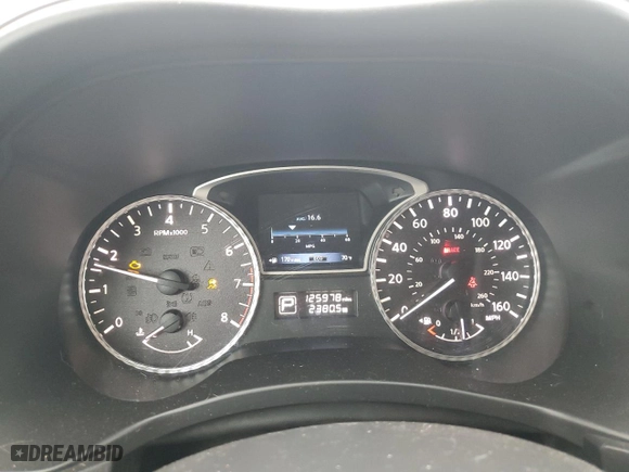 2013 Infiniti JX35 with VIN 5N1AL0MM9DC339929, listed as a Copart auction lot 72847094 with 125,978 mi miles and Salvage Title. Bid and sale history available at carsss.com. Image 9.