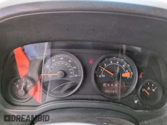 2014 Jeep Patriot Latitude с VIN 1C4NJRFB0ED760056, выставлен на аукционе Copart как лот 58931465 с пробегом 192 469 миль миль и Списание • Salvage title. История ставок и продаж доступна на DreamBid. Изображение 9.
