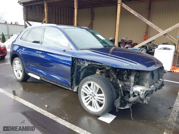 2018 Audi Q5 Premium Plus with VIN WA1BNAFY0J2239187, listed as a IAAI auction lot 41646800 with 90,417 mi miles. Bid and sale history available at carsss.com. Image 1.