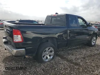 2022 Ram 1500 Big Horn z VIN 1C6RREBG2NN202103, wystawiony jako Copart lot #46644485 z przebiegiem 53 375 mil mil oraz Czysty tytuł • Clean title. Historia ofert i sprzedaży dostępna na DreamBid. Obrazek 3.