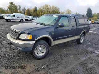 2000 Ford F-150 XL with VIN 1FTRX18W3YNB27972, listed as a Copart auction lot 78537974 with 0 mi miles and Clean Title. Bid and sale history available at carsss.com. Image 1.