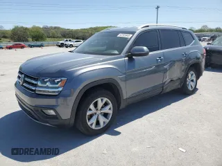 2018 Volkswagen Atlas SE z VIN 1V2KR2CA1JC575995, wystawiony jako Copart lot #52293945 z przebiegiem 124 191 mil mil oraz Szkody całkowita. Historia ofert i sprzedaży dostępna na DreamBid. Obrazek 1.