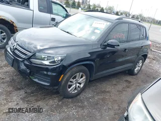 2017 Volkswagen Tiguan S z VIN WVGBV7AX1HK031235, wystawiony jako IAAI lot #42146876 z przebiegiem 95 028 mil mil oraz . Historia ofert i sprzedaży dostępna na DreamBid. Obrazek 17.