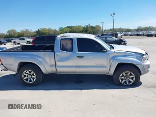 2009 Toyota Tacoma with VIN 5TEUU42N79Z602719, listed as a IAAI auction lot 41750519 with 214,172 mi miles. Bid and sale history available at carsss.com. Image 13.
