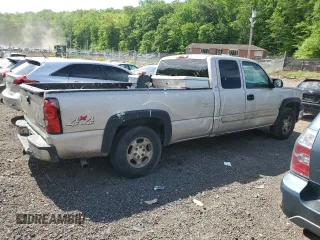 2004 Chevrolet Silverado 1500 Z71 with VIN 1GCEK19T44E247758, listed as a Copart auction lot 55404835 with 198,254 mi miles and Salvage Title. Bid and sale history available at DreamBid. Image 3.
