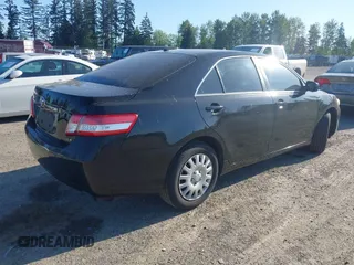 2011 Toyota Camry LE with VIN 4T1BF3EK4BU743464, listed as a IAAI auction lot 42174394 with 267,345 mi miles. Bid and sale history available at carsss.com. Image 4.