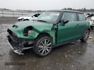 2022 MINI Hardtop Cooper SE with VIN WMW13DJ08N2R94469, listed as a Copart auction lot 50315975 with 15,215 mi miles and Salvage Title. Bid and sale history available at DreamBid. Image 1.