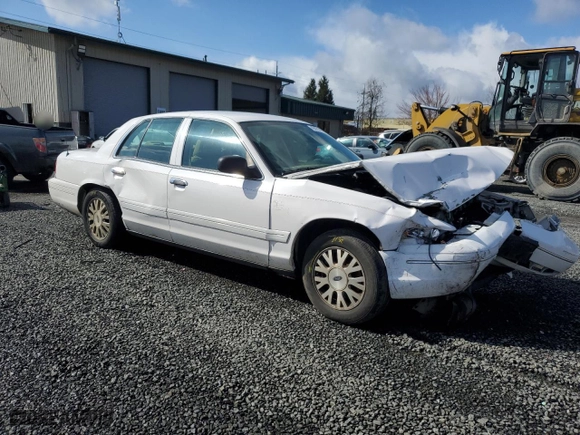 2005 Ford Crown Victoria LX with VIN 2FAFP74W35X155475, listed as a Copart auction lot 49471005 with 87,965 mi miles and Salvage Title. Bid and sale history available at carsss.com. Image 4.