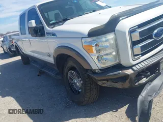2015 Ford Super Duty F-250 SRW Lariat with VIN 1FT7W2BT0FEB68815, listed as a IAAI auction lot 41574350 with 162,905 mi miles. Bid and sale history available at carsss.com. Image 6.