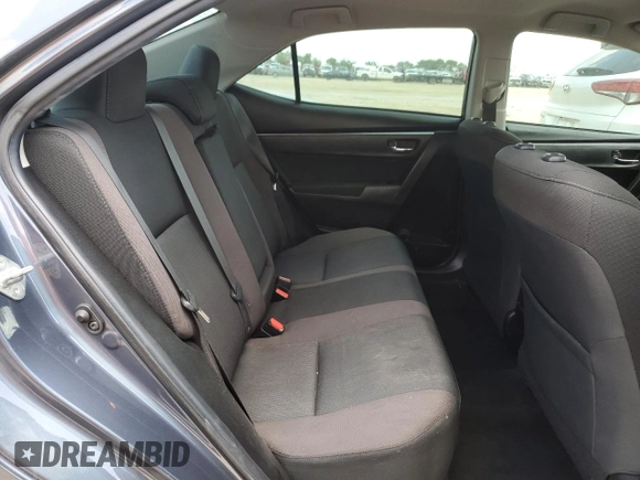 2019 Toyota Corolla L z VIN 5YFBURHE4KP944300, wystawiony jako Copart lot #55816195 z przebiegiem 56 951 mil mil oraz Szkoda całkowita • Salvage title. Historia ofert i sprzedaży dostępna na DreamBid. Obrazek 10.