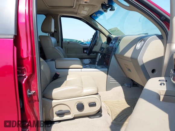 2007 Ford F-150 XLT с VIN 1FTPW14V37KB22567, выставлен на аукционе IAAI как лот 42753510 с пробегом Не указан миль и . История ставок и продаж доступна на DreamBid. Изображение 5.