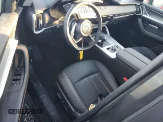 2025 Mazda CX-70 Preferred z VIN JM3KJBHD1S1114747, wystawiony jako Copart lot #82199164 z przebiegiem Nie podano mil oraz Tytuł czysty. Historia ofert i sprzedaży dostępna na DreamBid. Obrazek 8.
