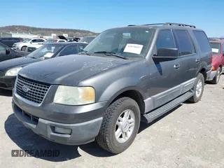 2005 Ford Expedition Special Service with VIN 1FMPU155X5LA91440, listed as a IAAI auction lot 41838687 with 260,084 mi miles. Bid and sale history available at carsss.com. Image 2.