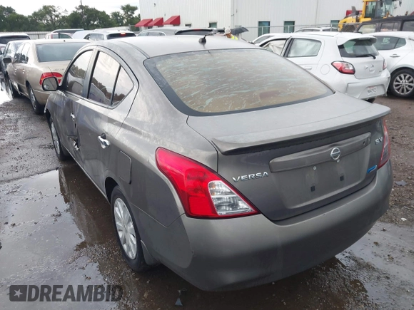 2012 Nissan Versa SV с VIN 3N1CN7AP0CL870098, выставлен на аукционе IAAI как лот 42484119 с пробегом 103 670 миль миль и . История ставок и продаж доступна на DreamBid. Изображение 3.
