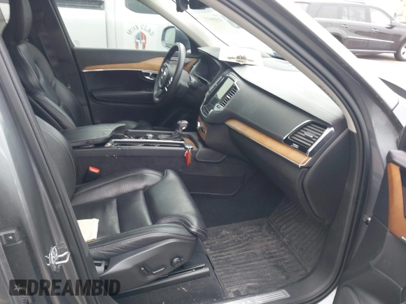 2019 Volvo XC90 Inscription with VIN YV4A22PL2K1491921, listed as a IAAI auction lot 41559874 with 76,790 mi miles and . Bid and sale history available at DreamBid. Image 5.