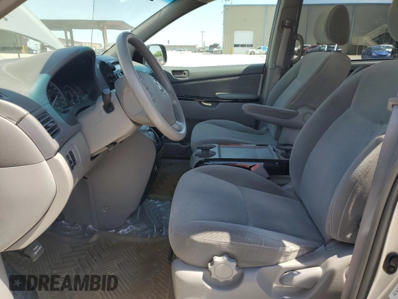 2004 Toyota Sienna CE with VIN 5TDZA23C74S214928, listed as a Copart auction lot 53301975 with Not Provided miles and Clean Title. Bid and sale history available at DreamBid. Image 7.