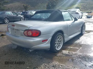 2002 Mazda MX-5 Miata Cloth with VIN JM1NB353X20223041, listed as a IAAI auction lot 41740060 with 177,934 mi miles and . Bid and sale history available at DreamBid. Image 4.