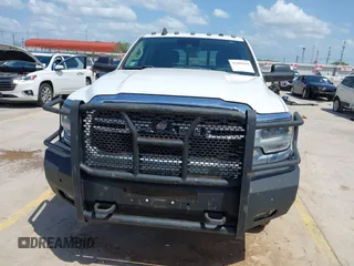 2019 Ram 2500 Tradesman with VIN 3C6UR5HLXKG621237, listed as a IAAI auction lot 42499165 with 79,899 mi miles and . Bid and sale history available at DreamBid. Image 12.