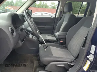 2016 Jeep Patriot Latitude with VIN 1C4NJRFB7GD671149, listed as a Copart auction lot 65322315 with 138,120 mi miles and Clean title. Bid and sale history available at DreamBid. Image 7.
