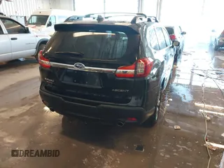 2022 Subaru Ascent Premium z VIN 4S4WMAED9N3429297, wystawiony jako IAAI lot #41323655 z przebiegiem 62 914 mil mil oraz . Historia ofert i sprzedaży dostępna na DreamBid. Obrazek 4.