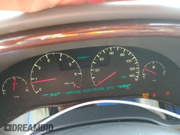 2004 Cadillac DeVille DTS z VIN 1G6KF57984U188454, wystawiony jako Copart lot #62397494 z przebiegiem 142 060 mil mil oraz Szkoda całkowita • Salvage title. Historia ofert i sprzedaży dostępna na DreamBid. Obrazek 9.