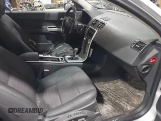 2011 Volvo C30 with VIN YV1672MK3B2193484, listed as a IAAI auction lot 41937304 with 188,295 mi miles and . Bid and sale history available at DreamBid. Image 5.