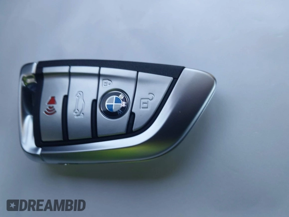 2020 BMW 5 Series M550i xDrive with VIN WBAJS7C00LCD83735, listed as a IAAI auction lot 41478682 with 39,299 mi miles and . Bid and sale history available at DreamBid. Image 11.