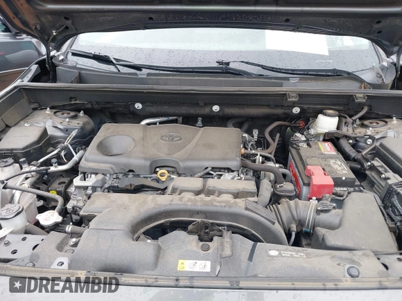 2021 Toyota RAV4 XLE with VIN 2T3W1RFV7MW114464, listed as a IAAI auction lot 39354802 with 41,922 mi miles. Bid and sale history available at carsss.com. Image 10.