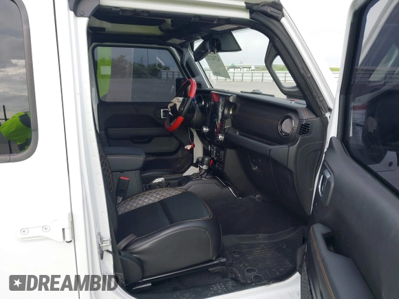 2022 Jeep Wrangler Unlimited Sahara with VIN 1C4HJXEN9NW190351, listed as a IAAI auction lot 42741722 with 40,794 mi miles and . Bid and sale history available at DreamBid. Image 5.