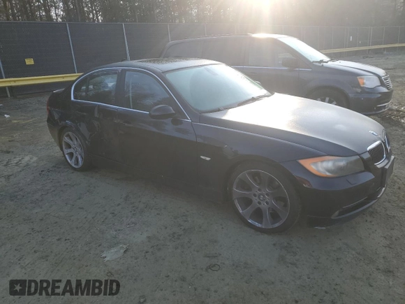 2006 BMW 3 Series 330i with VIN WBAVB33546AZ85539, listed as a Copart auction lot 43330385 with 201,132 mi miles and Salvage Title. Bid and sale history available at DreamBid. Image 4.