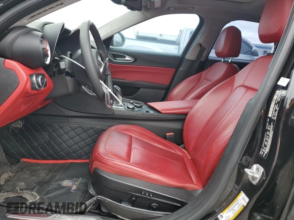 2019 Alfa Romeo Giulia Sport with VIN ZARFAMAN1K7621563, listed as a Copart auction lot 86380114 with 48,093 mi miles and Clean Title. Bid and sale history available at carsss.com. Image 7.