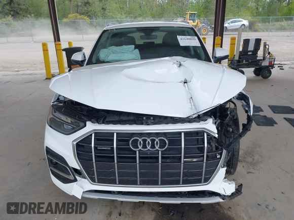 2021 Audi Q5 Premium Plus z VIN WA1BAAFY5M2004171, wystawiony jako IAAI lot #42140899 z przebiegiem 62 544 mil mil oraz . Historia ofert i sprzedaży dostępna na DreamBid. Obrazek 13.