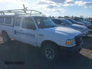 2007 Ford Ranger XL with VIN 1FTYR14U87PA37861, listed as a IAAI auction lot 41879976 with 270,532 mi miles. Bid and sale history available at carsss.com. Image 1.