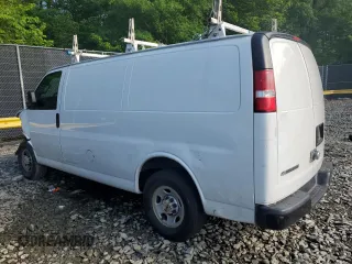 2017 Chevrolet Express Cargo z VIN 1GCWGAFF8H1111733, wystawiony jako Copart lot #55809425 z przebiegiem 99 328 mil mil oraz Szkoda całkowita • Salvage title. Historia ofert i sprzedaży dostępna na DreamBid. Obrazek 2.