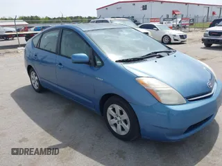 2006 Toyota Prius z VIN JTDKB20U667518230, wystawiony jako IAAI lot #41942287 z przebiegiem 213 689 mil mil oraz . Historia ofert i sprzedaży dostępna na DreamBid. Obrazek 1.
