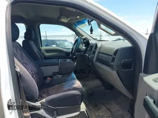 2017 Ford F-250 Lariat с VIN 1FT7W2B62HEE33764, выставлен на аукционе IAAI как лот 42178302 с пробегом 188 328 миль миль и . История ставок и продаж доступна на DreamBid. Изображение 5.