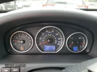 2012 Hyundai Veracruz Limited z VIN KM8NU4CC7CU201426, wystawiony jako Copart lot #60666225 z przebiegiem 145 084 mil mil oraz Szkoda całkowita • Salvage title. Historia ofert i sprzedaży dostępna na DreamBid. Obrazek 9.