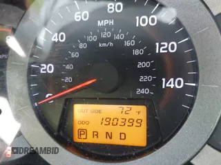 2008 Toyota RAV4 Limited with VIN JTMZK31V686011185, listed as a IAAI auction lot 42101831 with 190,399 mi miles and . Bid and sale history available at DreamBid. Image 15.