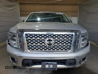 2017 Nissan Titan Platinum Reserve с VIN 1N6AA1E51HN556096, выставлен на аукционе Copart как лот 50361405 с пробегом 95 987 миль миль и Списание • Salvage title. История ставок и продаж доступна на DreamBid. Изображение 5.