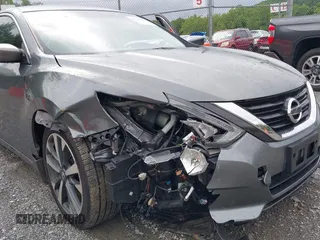 2017 Nissan Altima S with VIN 1N4AL3AP2HC263258, listed as a IAAI auction lot 42611684 with 156,999 mi miles and . Bid and sale history available at DreamBid. Image 6.