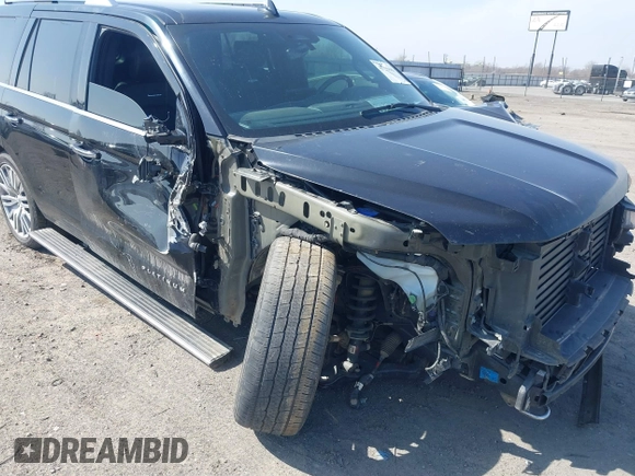 2022 Ford Expedition Platinum with VIN 1FMJU1MT0NEA10620, listed as a IAAI auction lot 41753686 with 58,709 mi miles and . Bid and sale history available at DreamBid. Image 6.