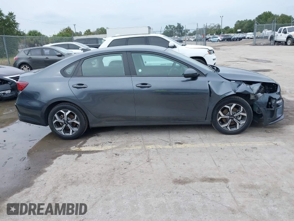 2021 Kia Forte LXS with VIN 3KPF24AD3ME314039, listed as a IAAI auction lot 38135646 with 82,935 mi miles. Bid and sale history available at carsss.com. Image 13.