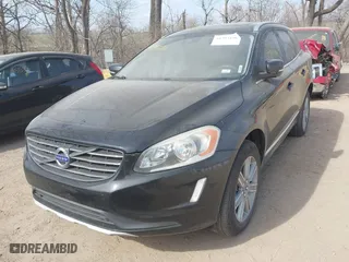 2016 Volvo XC60 T6 with VIN YV4902RK5G2775901, listed as a IAAI auction lot 41797196 with 138,609 mi miles. Bid and sale history available at carsss.com. Image 2.